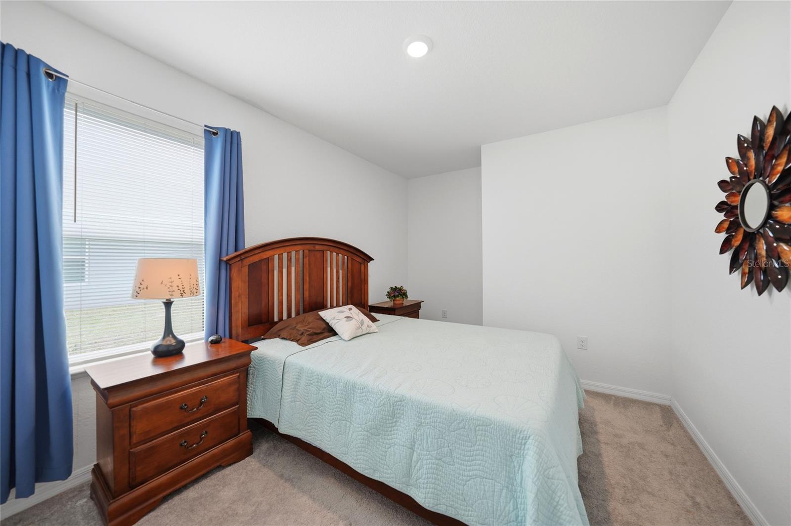 Listing Image #15