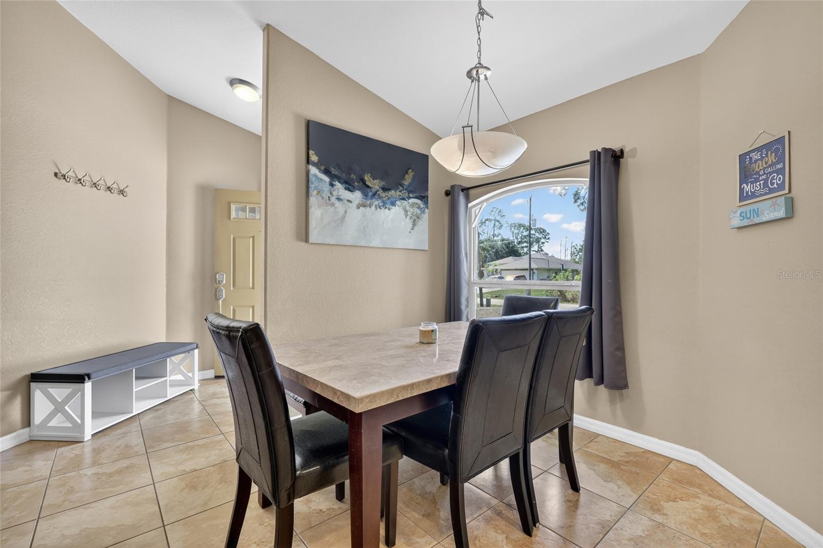 Listing Image #8