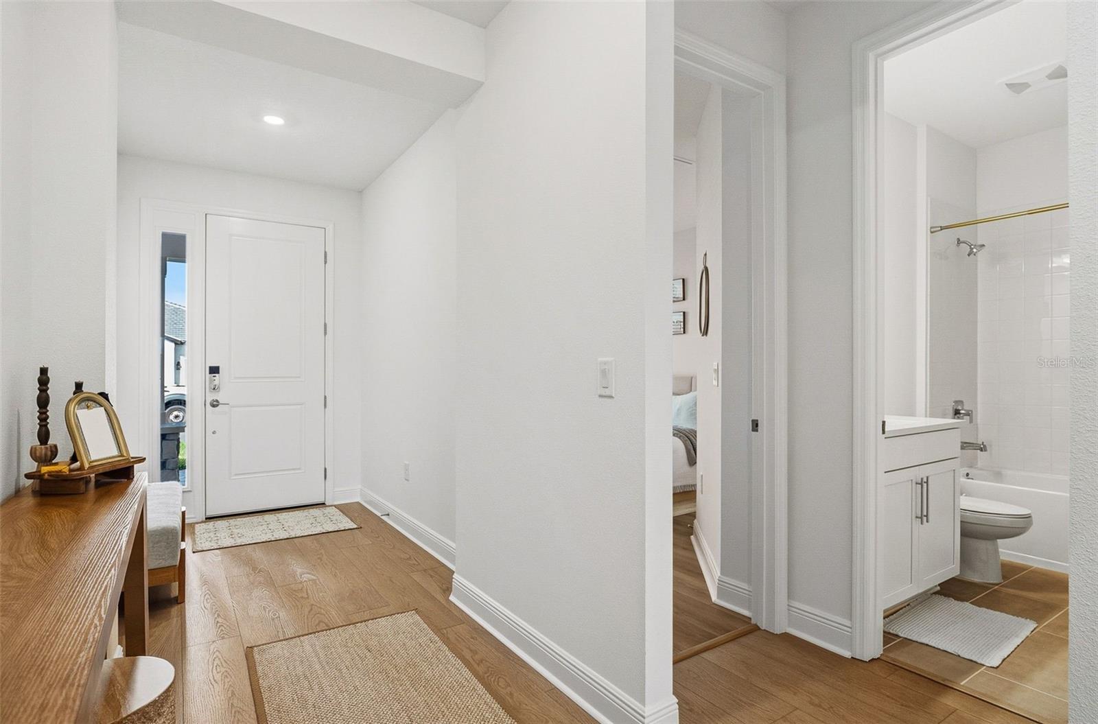 Listing Image #7