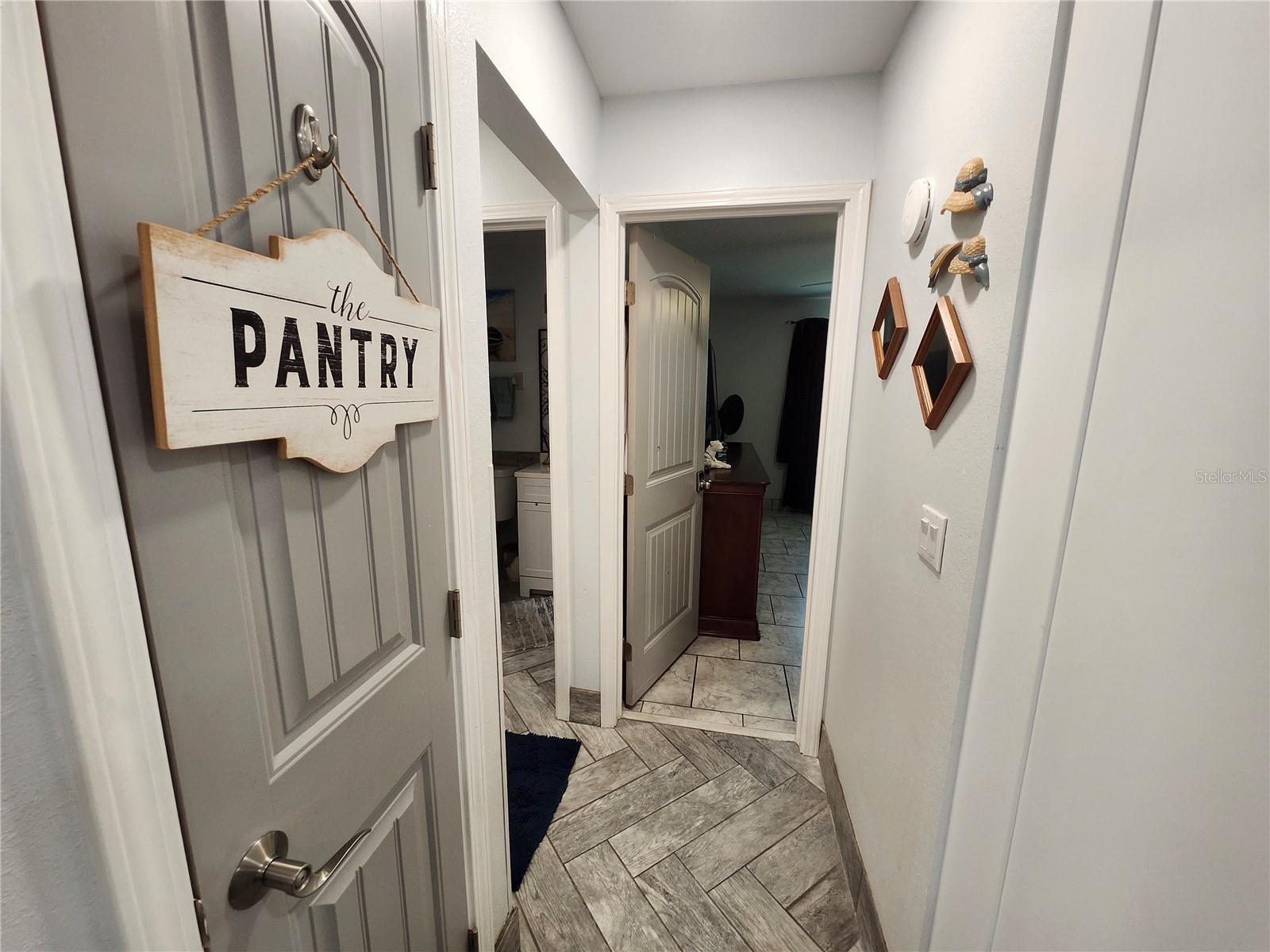 Listing Image #10