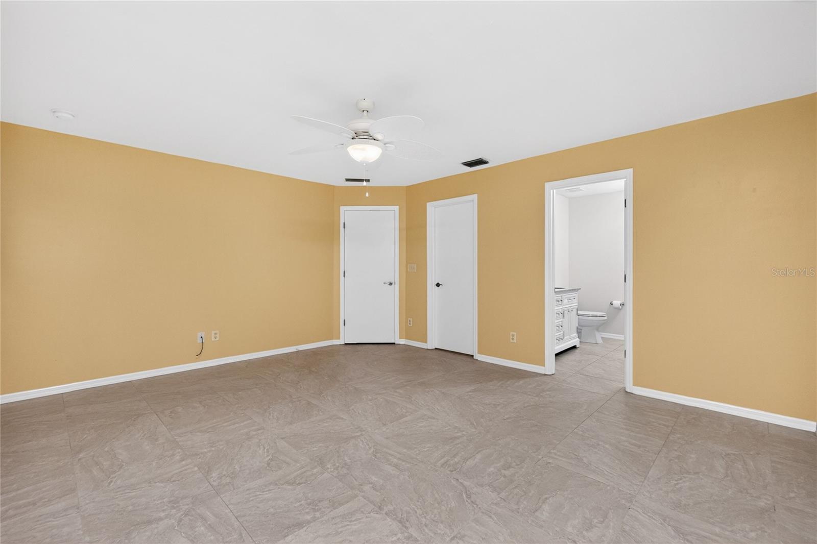 Listing Image #29