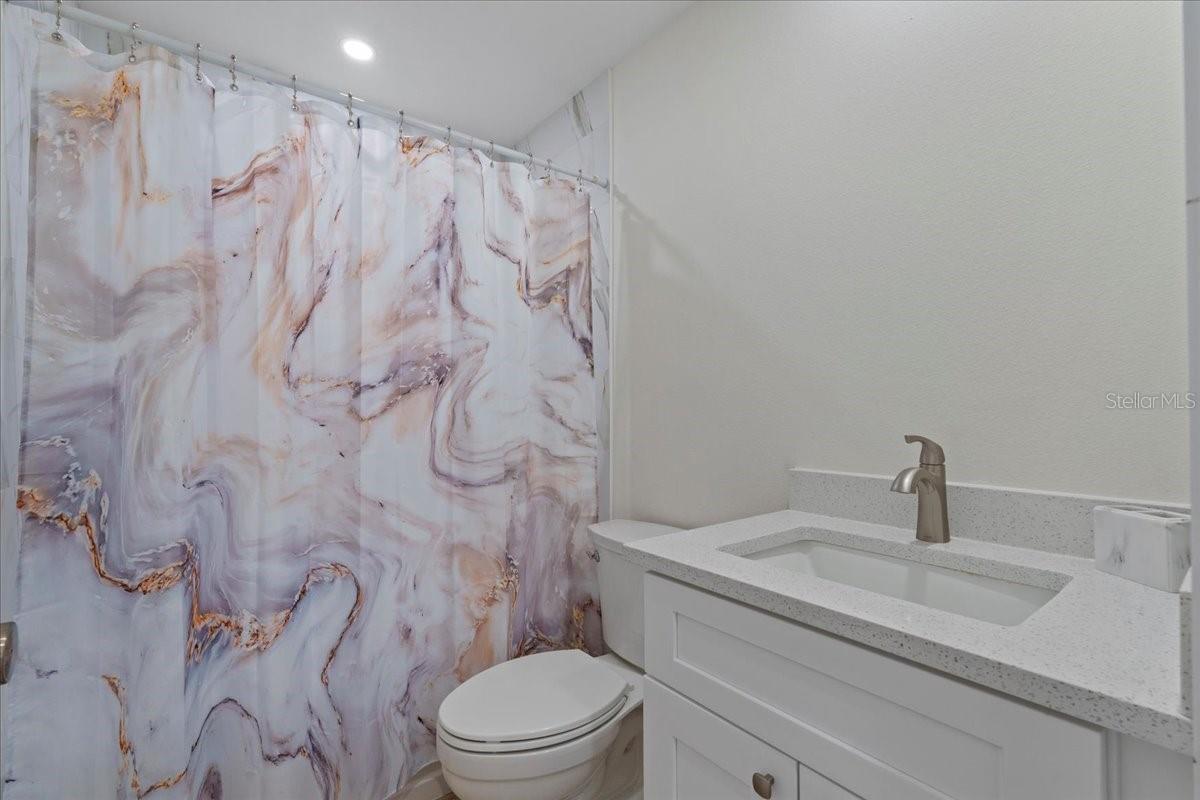 Listing Image #23