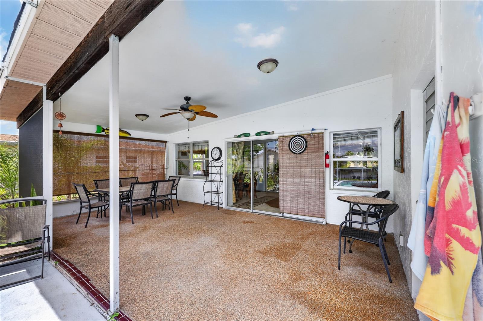 Listing Image #25