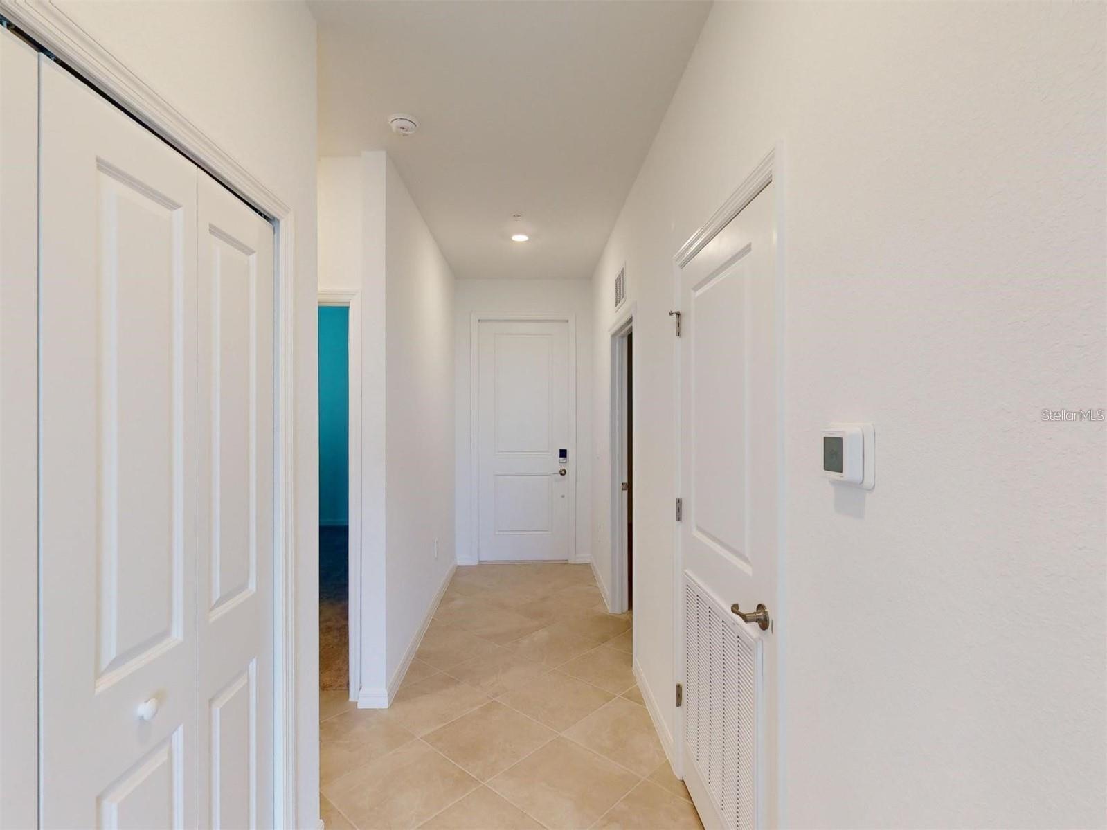 Listing Image #9