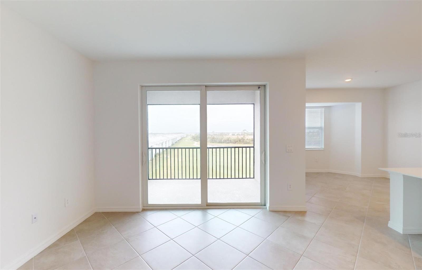 Listing Image #13