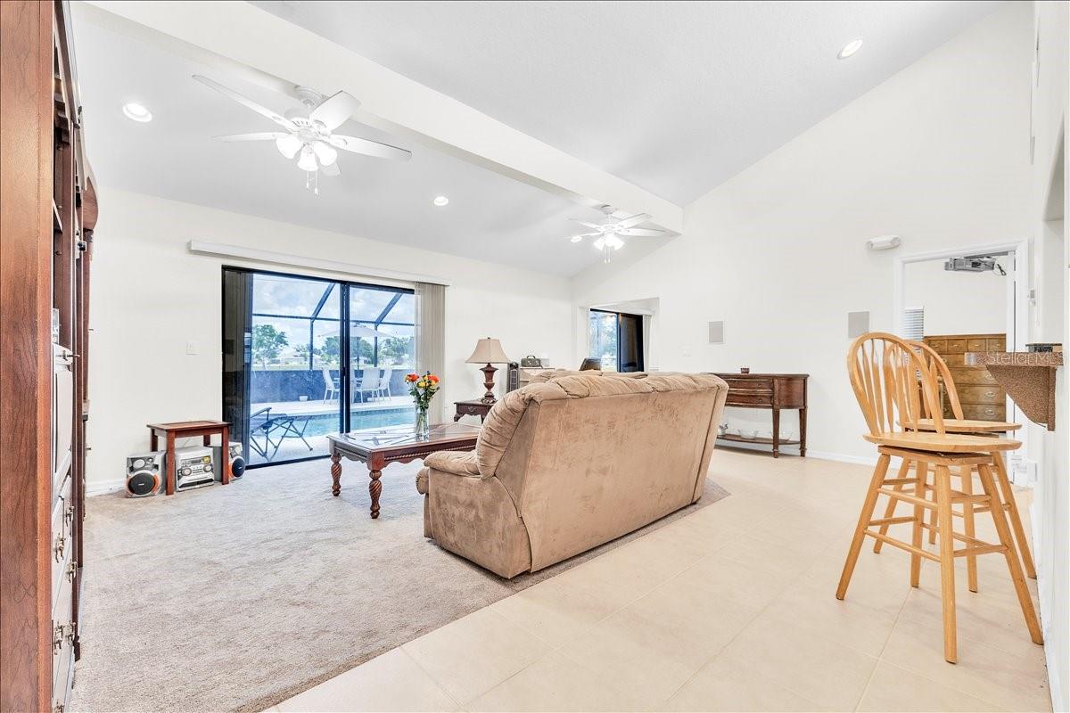 Listing Image #5