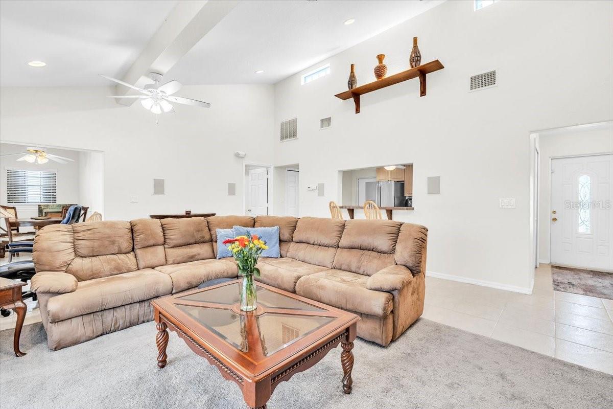 Listing Image #8