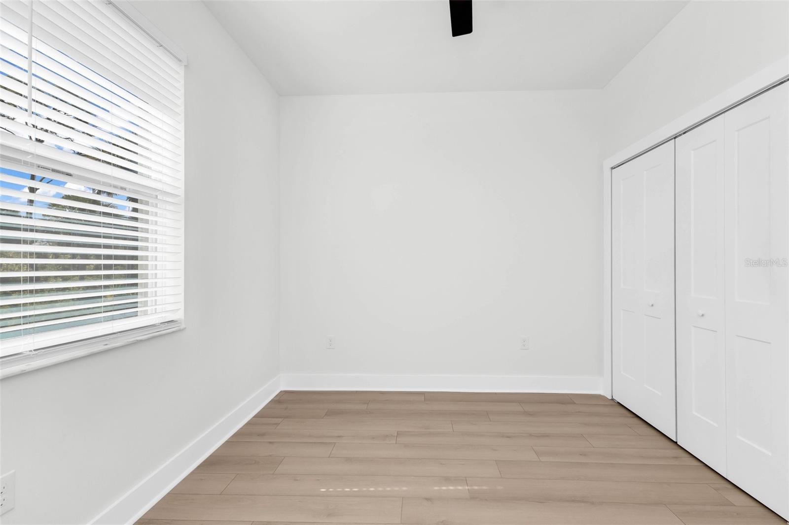 Listing Image #29