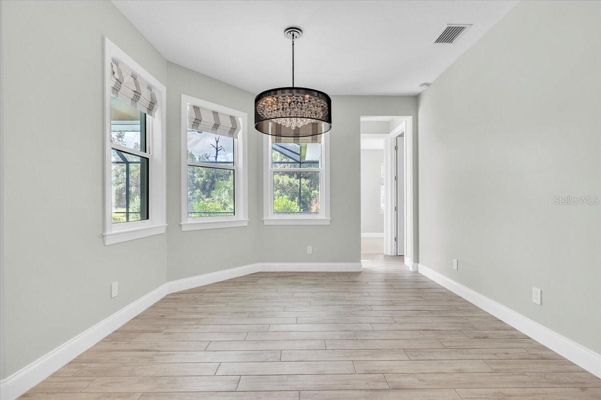 Listing Image #28