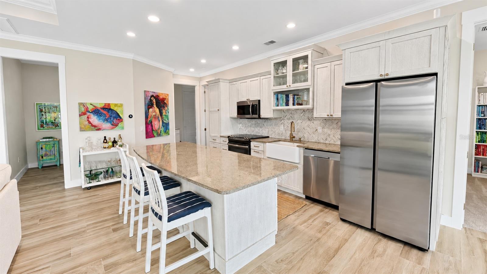 Listing Image #11