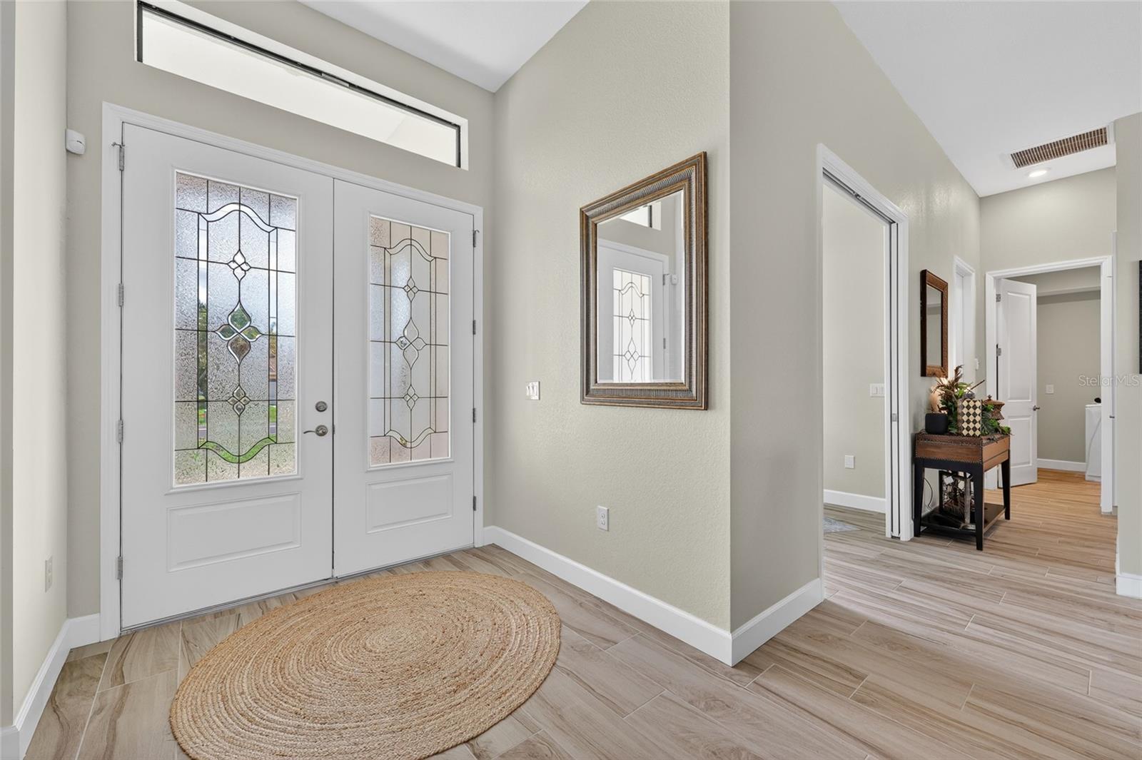 Listing Image #4