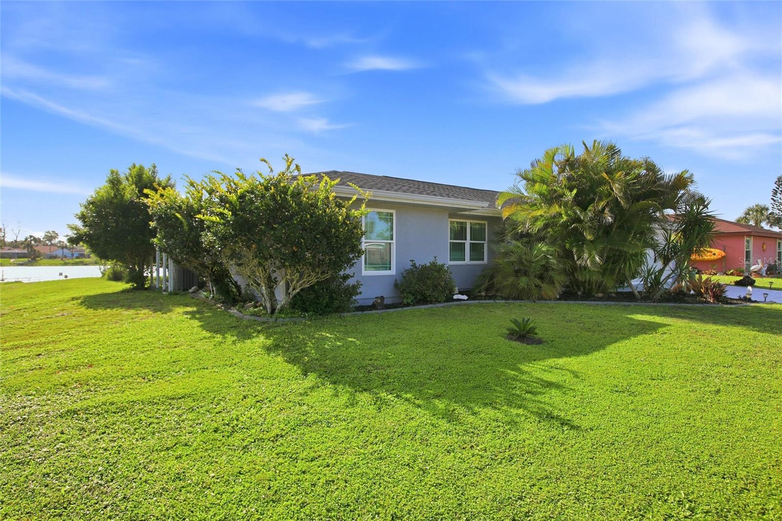 Listing Image #3