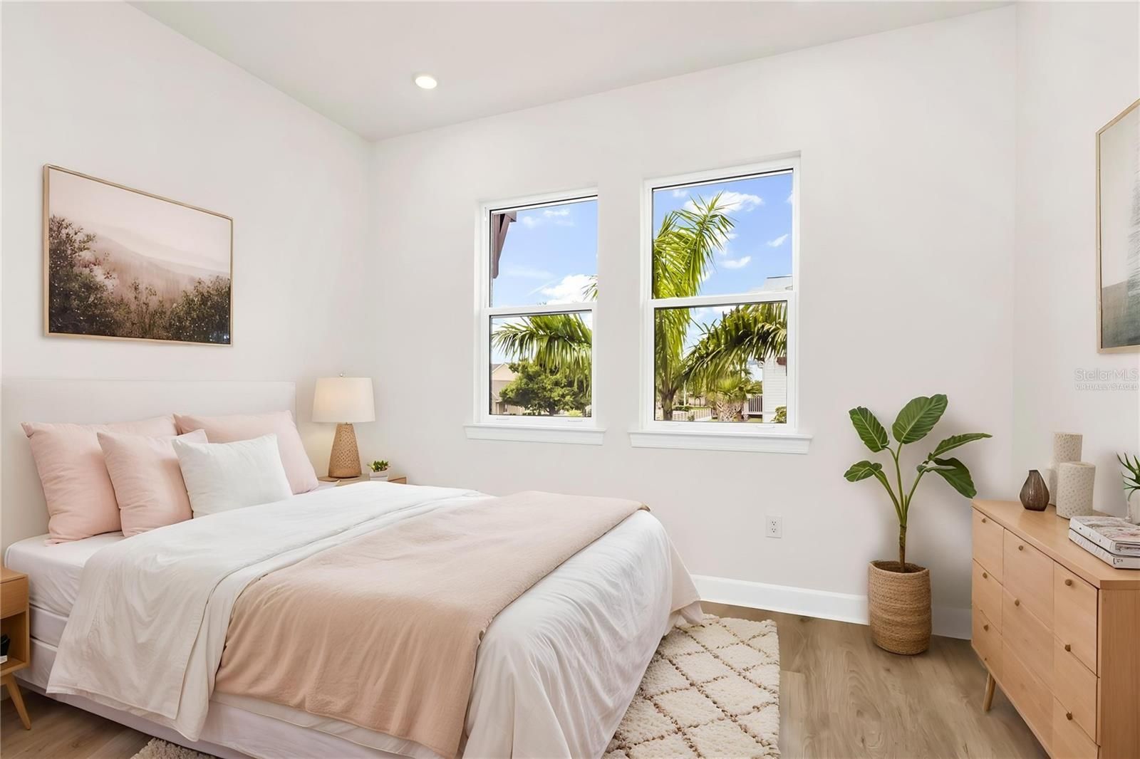 Listing Image #7