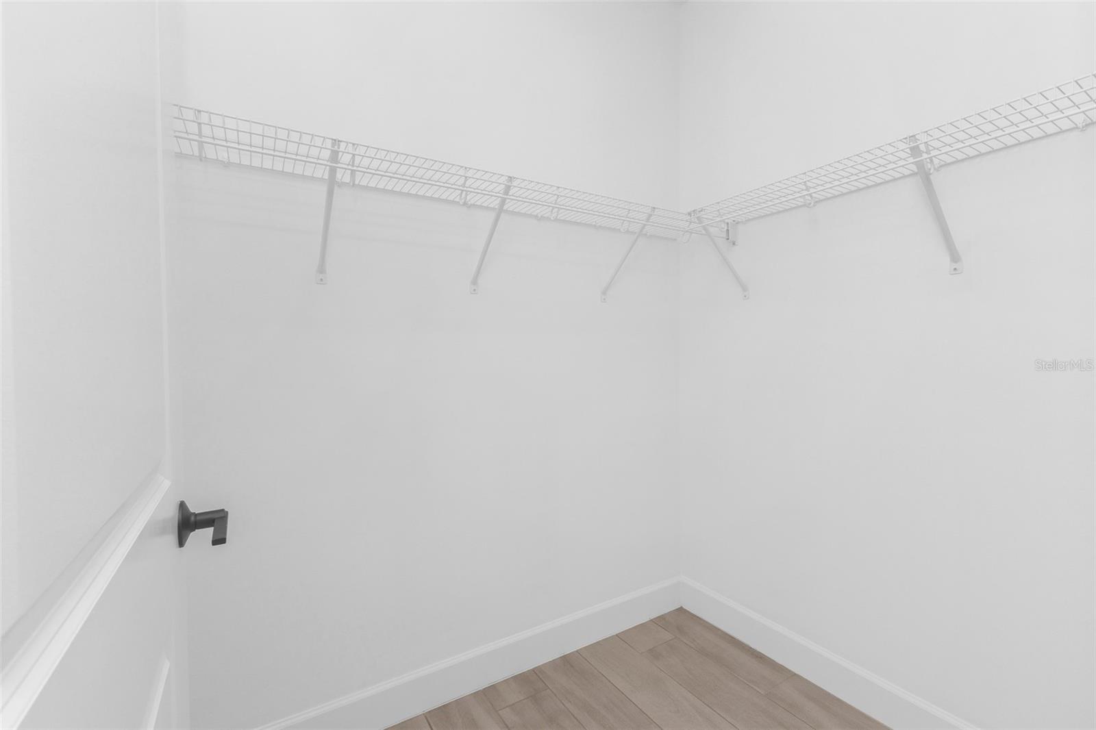 Listing Image #44