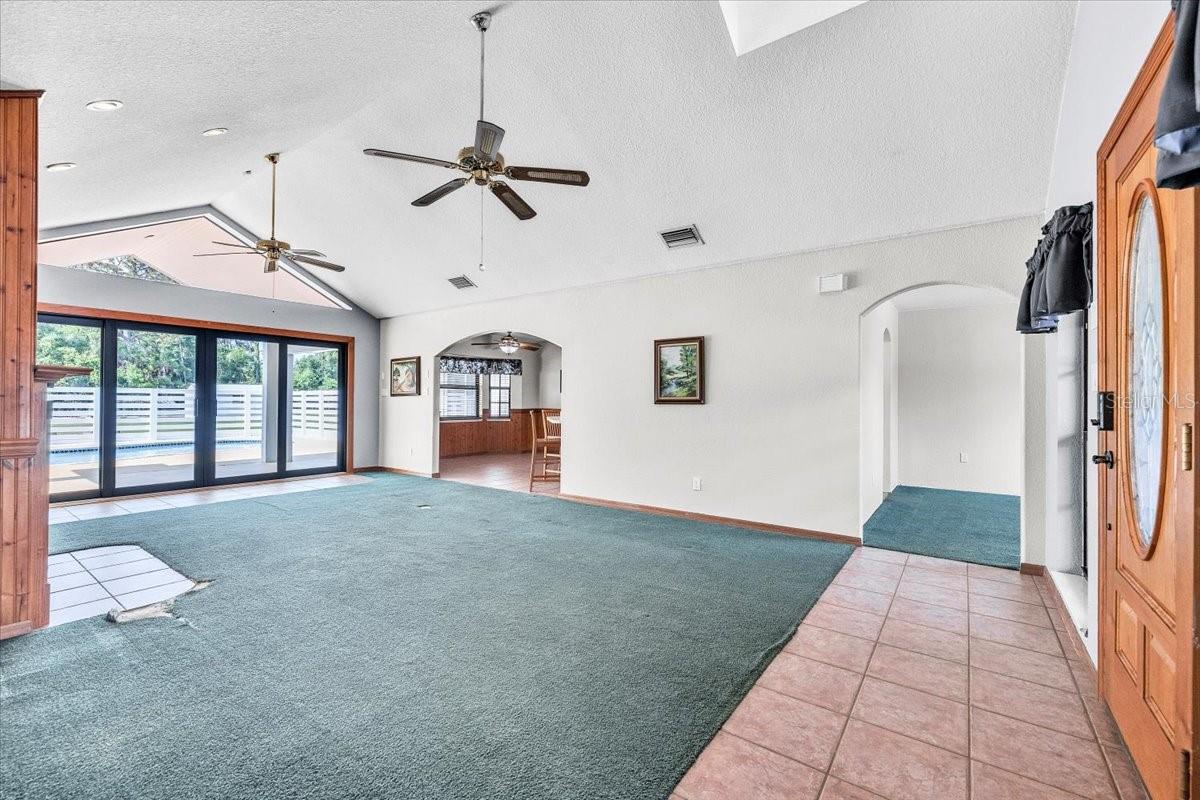Listing Image #6