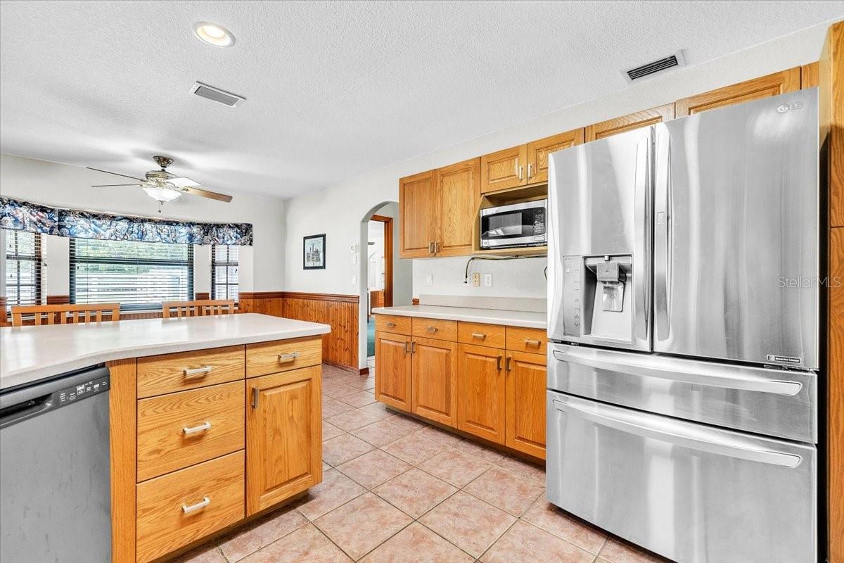 Listing Image #12