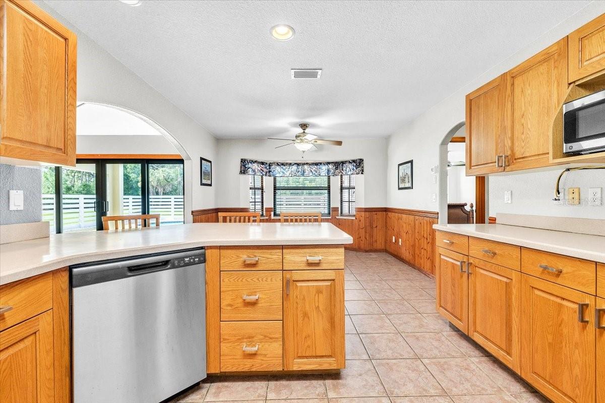 Listing Image #13