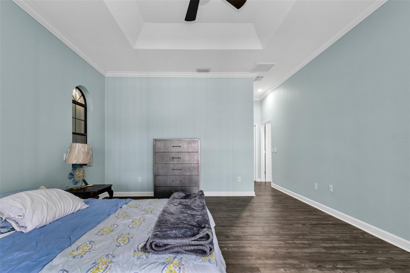 Listing Image #18