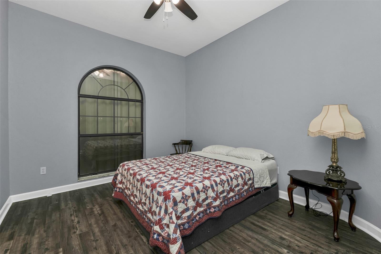 Listing Image #33