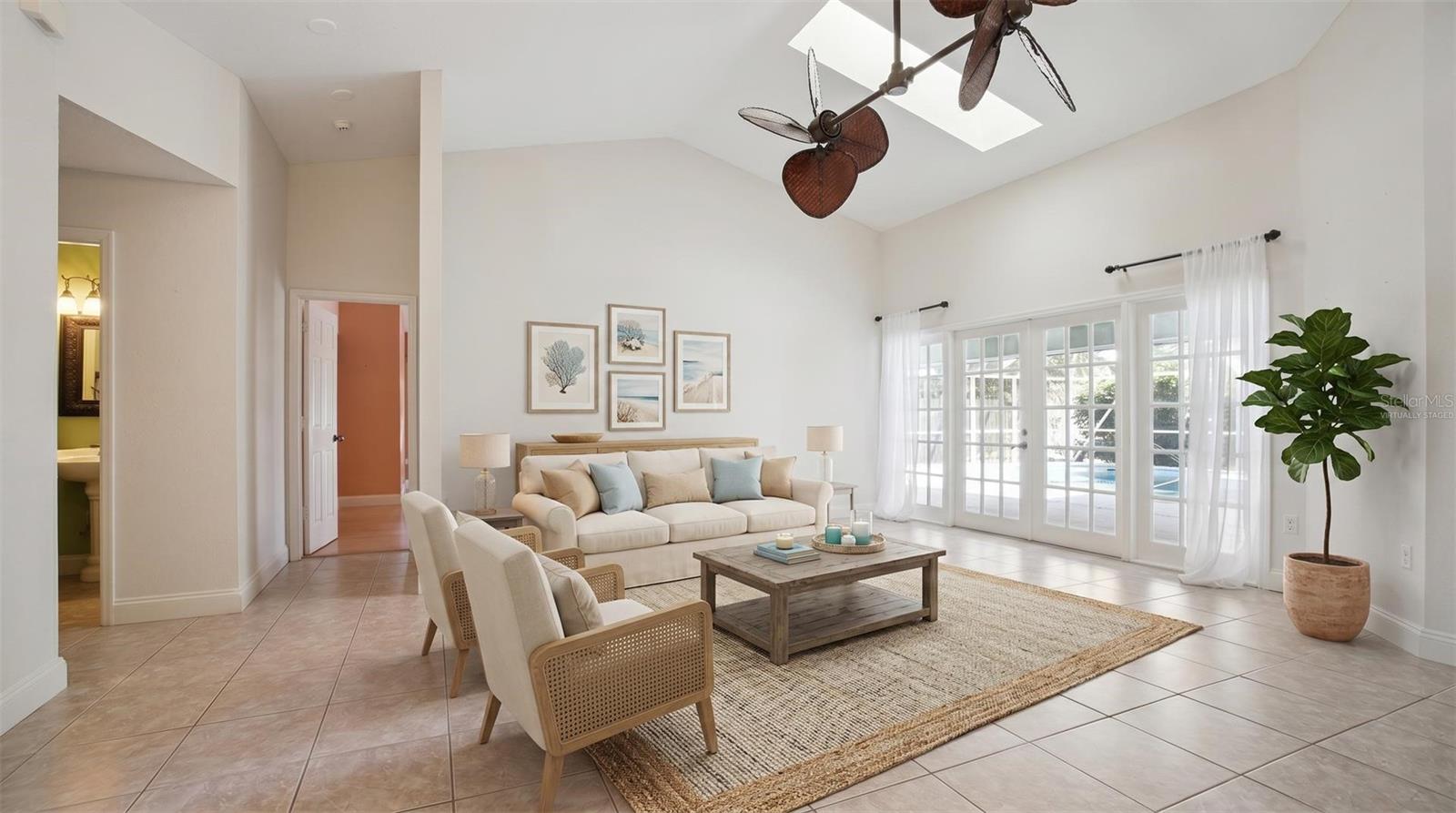 Listing Image #3