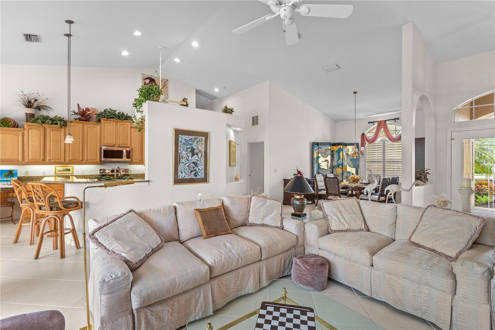 Listing Image #7