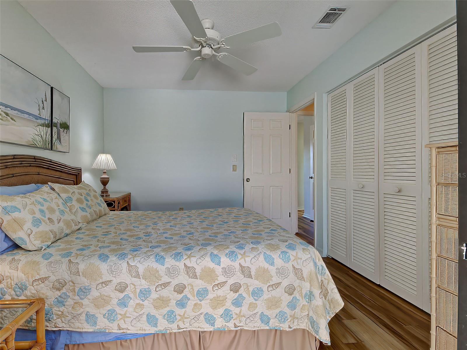 Listing Image #32