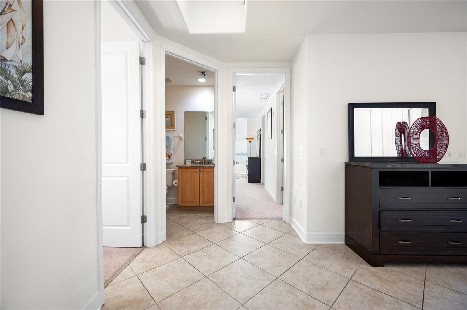 Listing Image #4