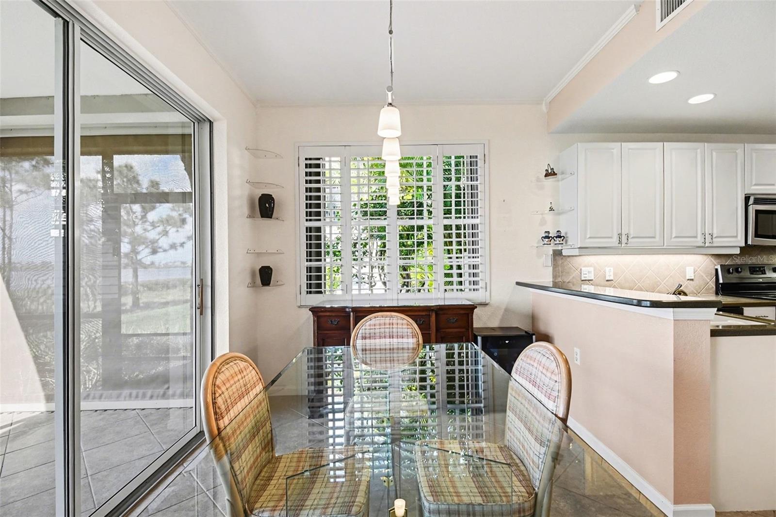 Listing Image #6