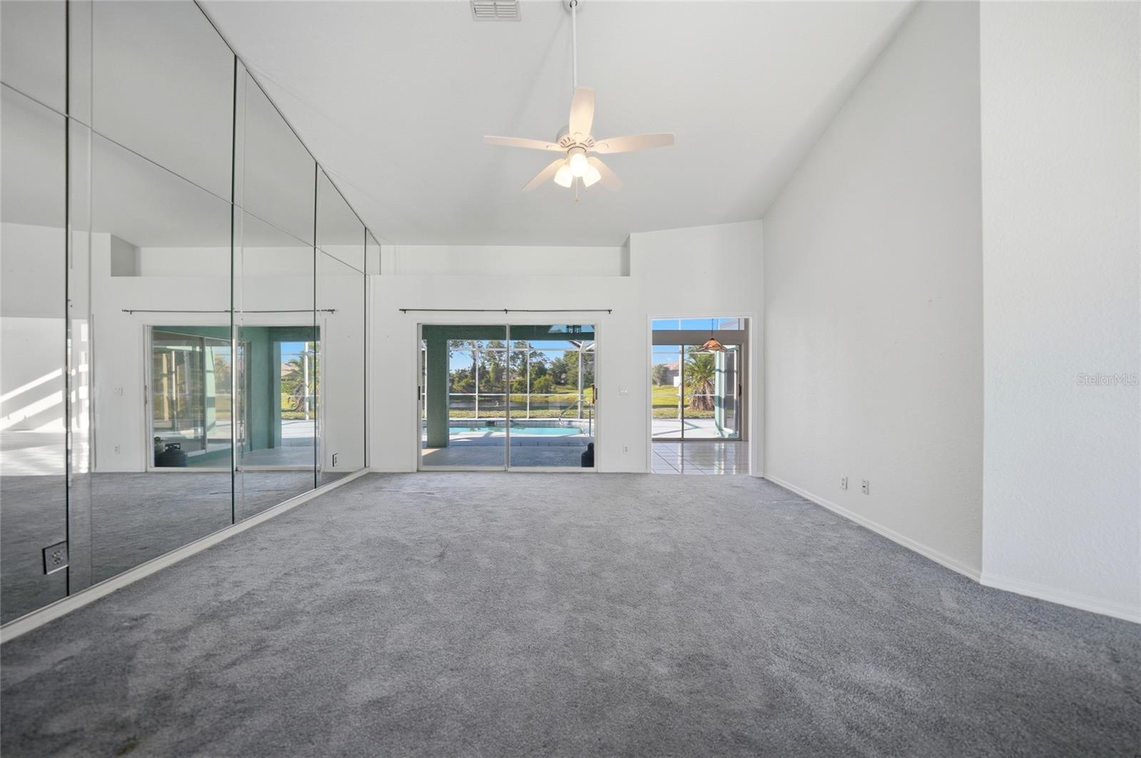Listing Image #7