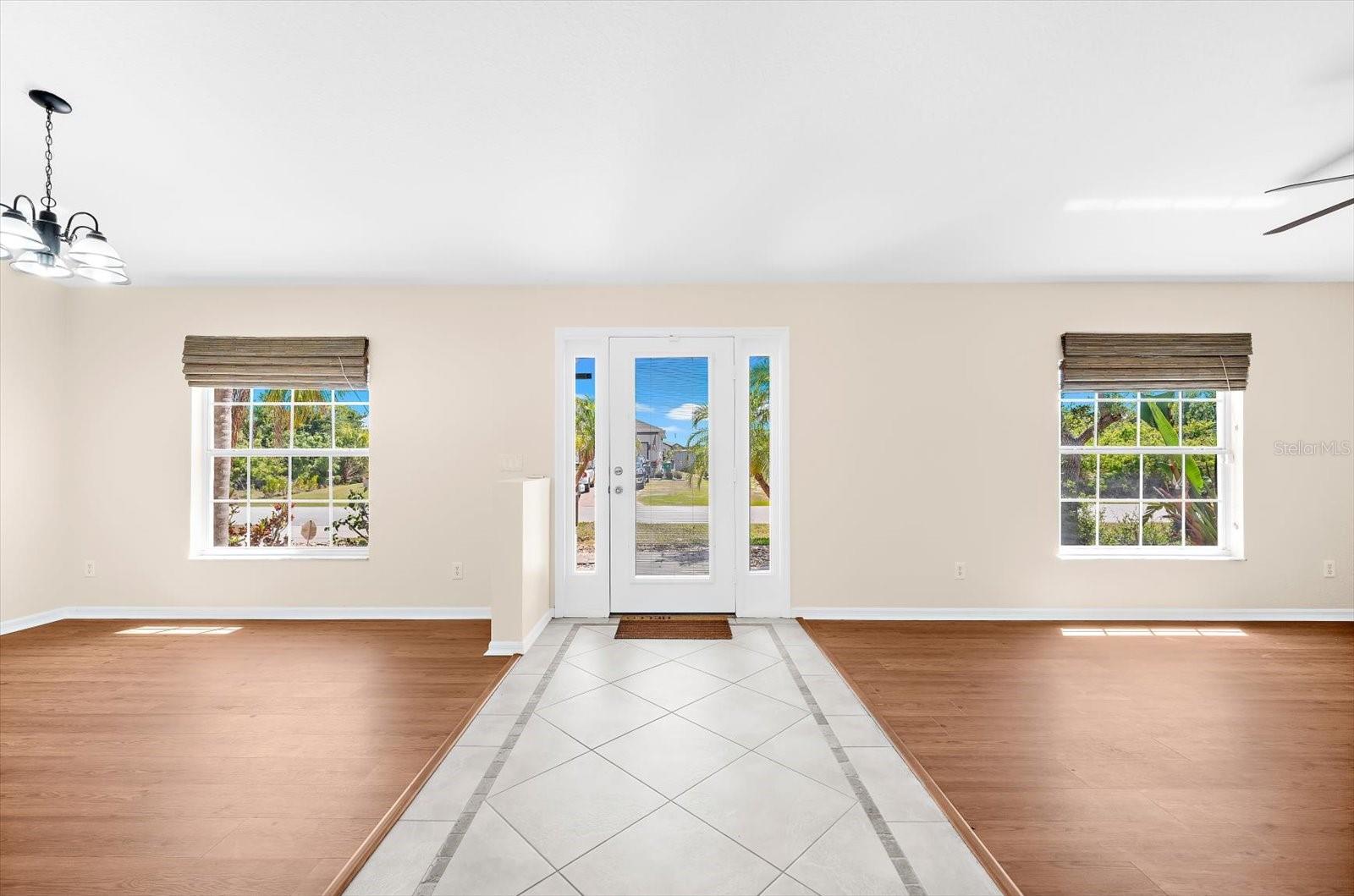 Listing Image #3