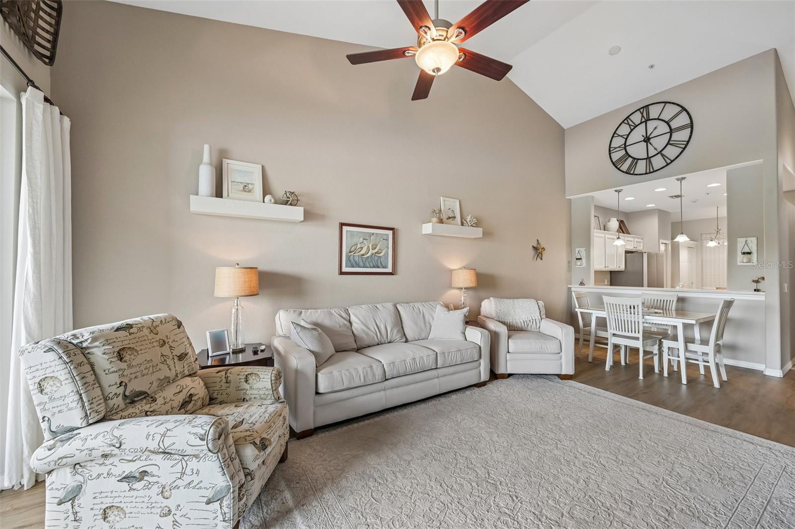 Listing Image #7