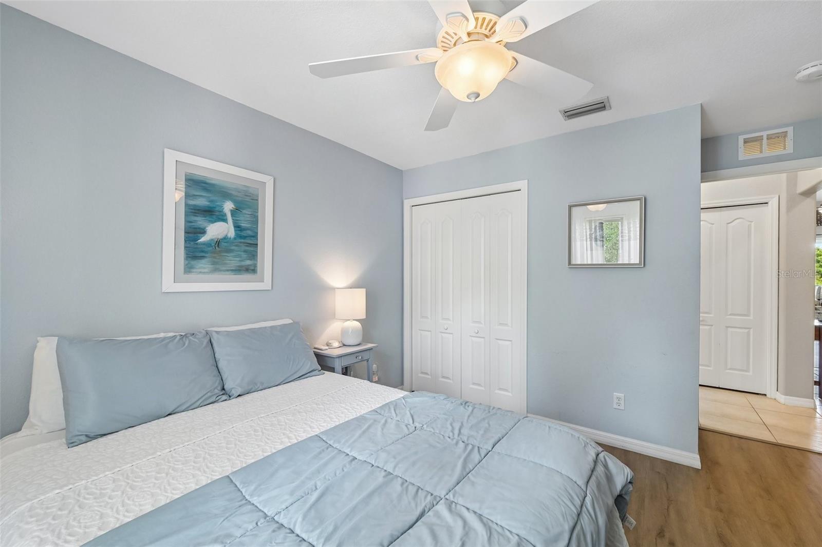 Listing Image #28