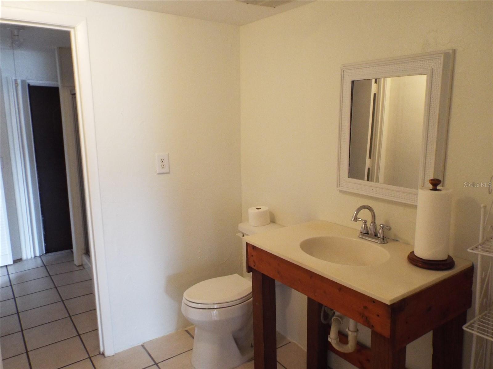 Listing Image #12