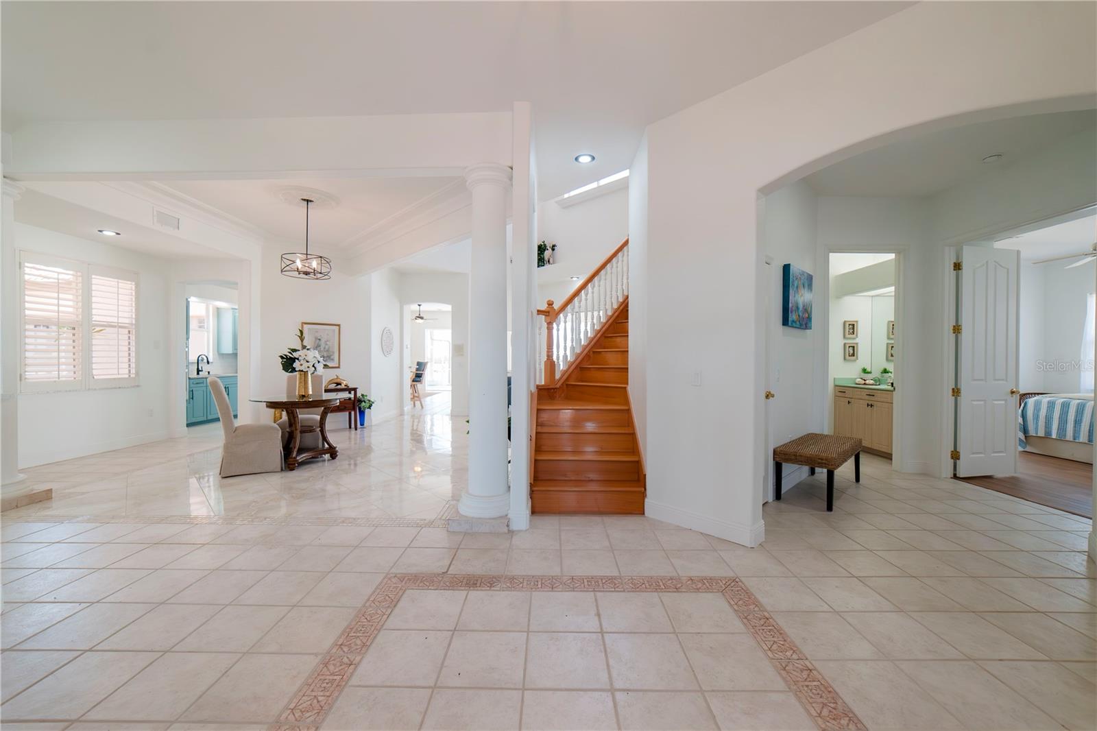 Listing Image #5