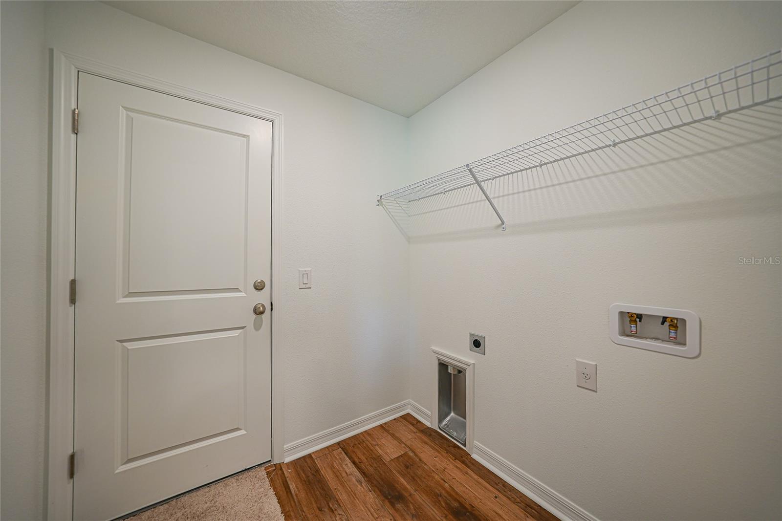 Listing Image #29