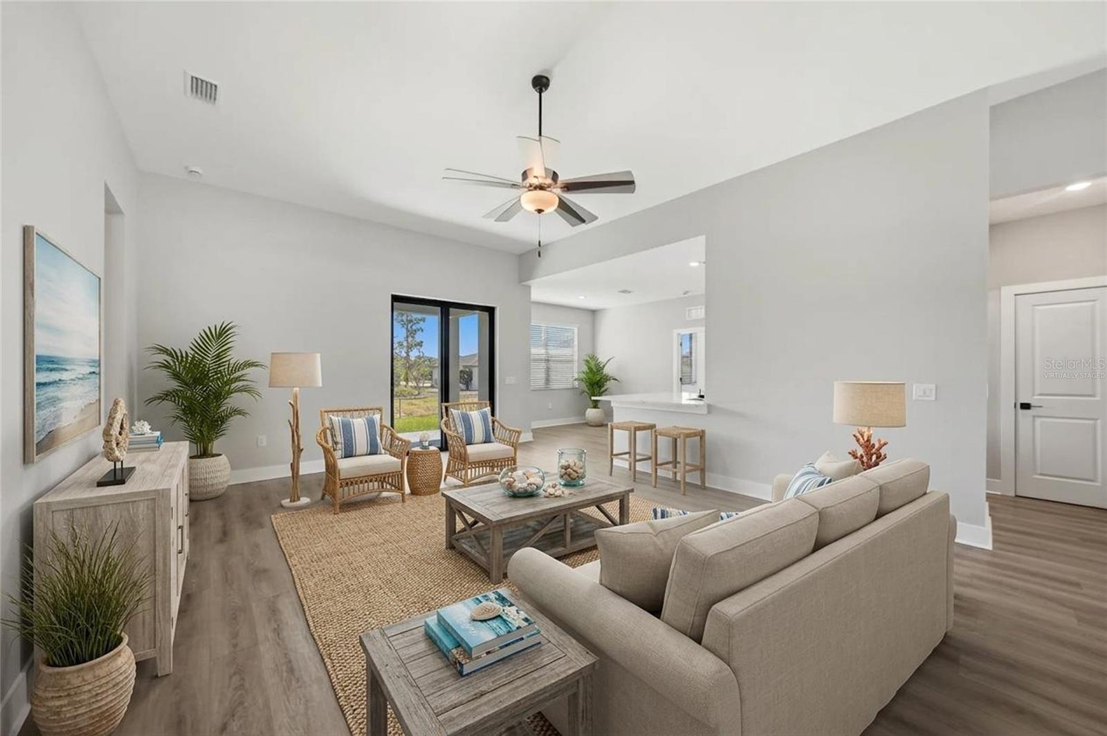 Listing Image #4