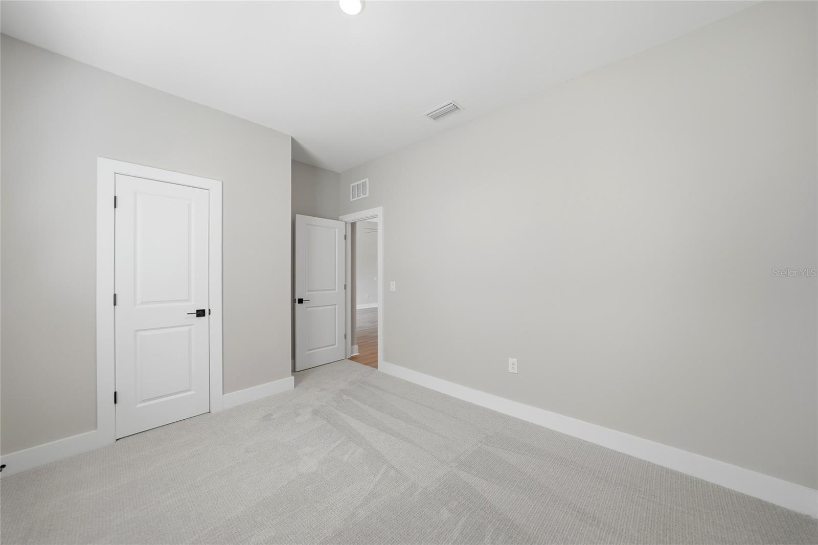Listing Image #29