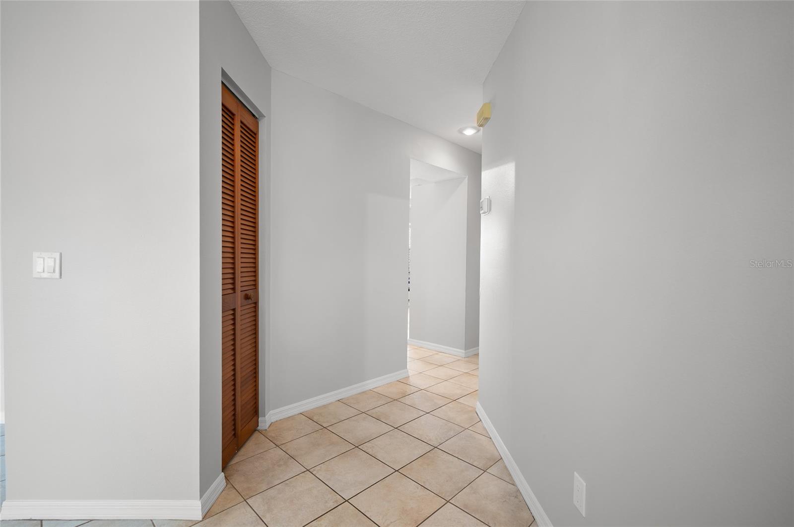 Listing Image #8