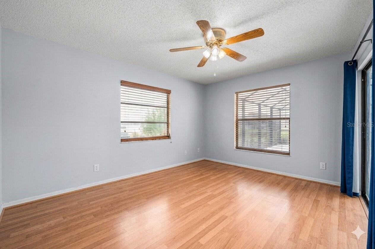 Listing Image #24