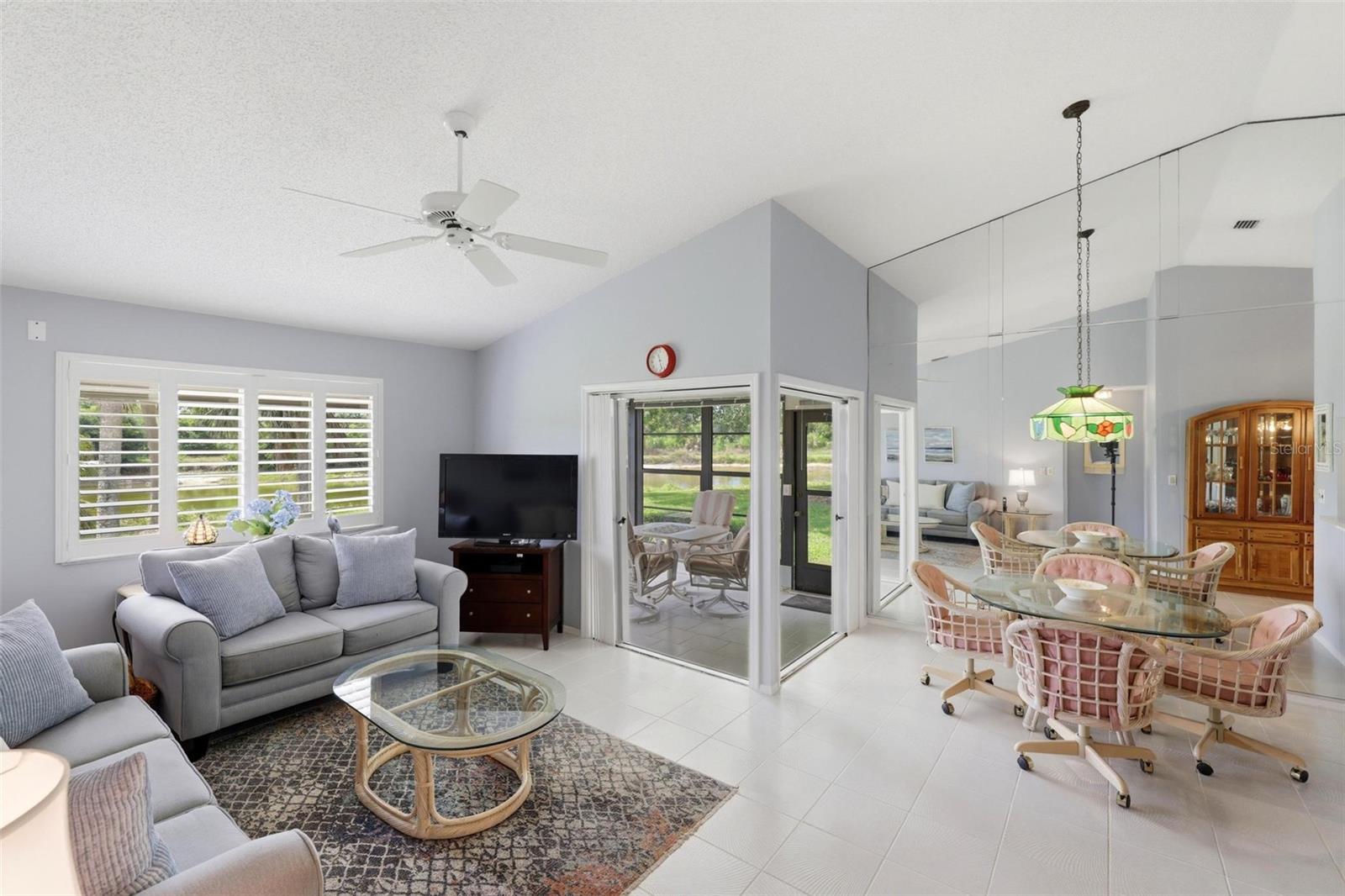 Listing Image #13