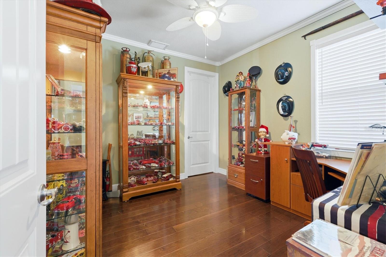 Listing Image #34