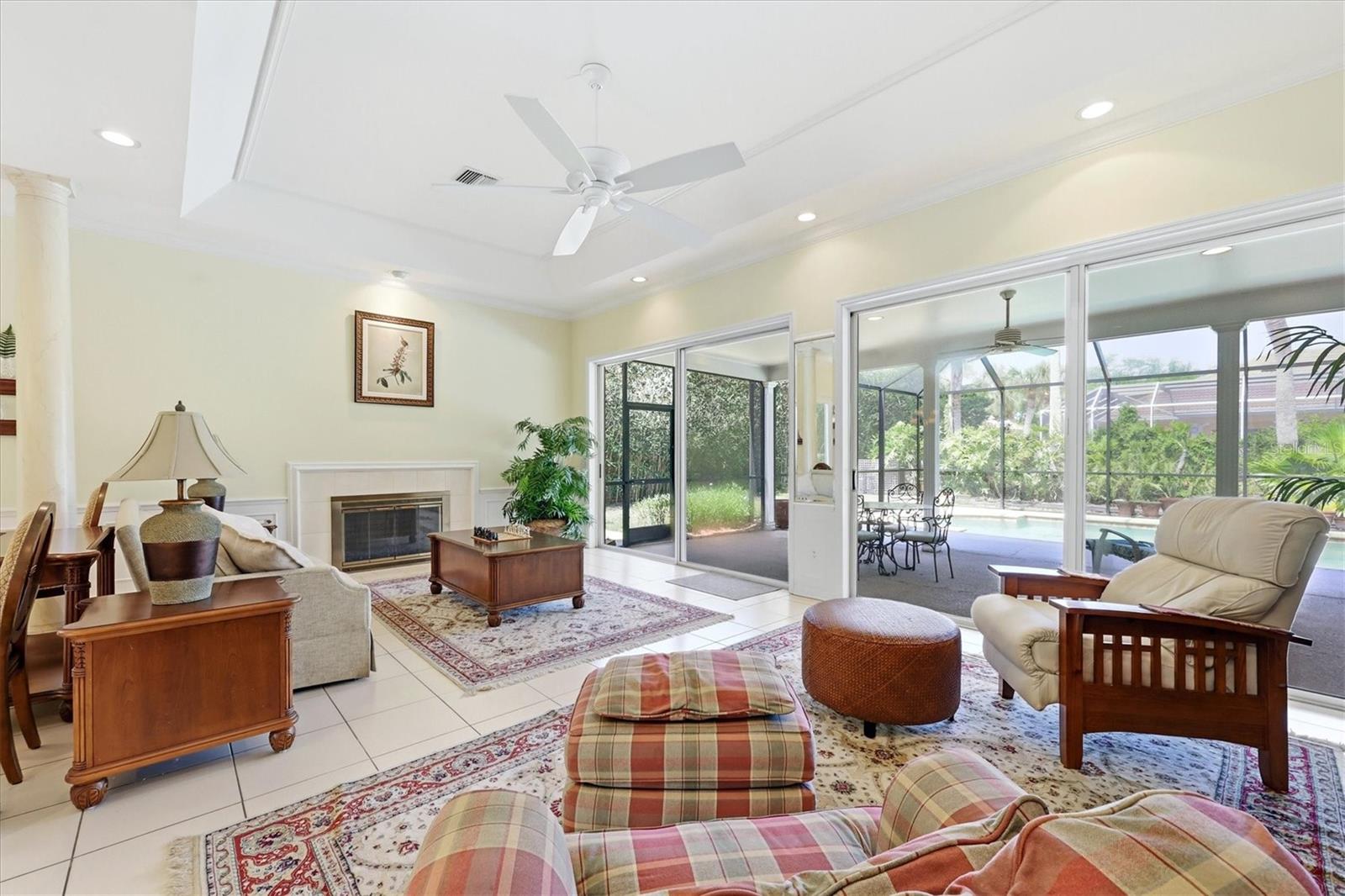 Listing Image #13