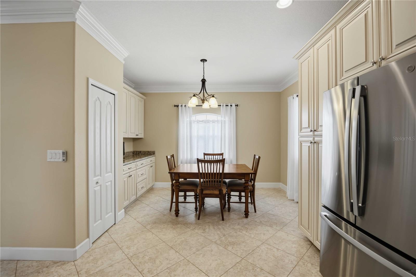 Listing Image #15