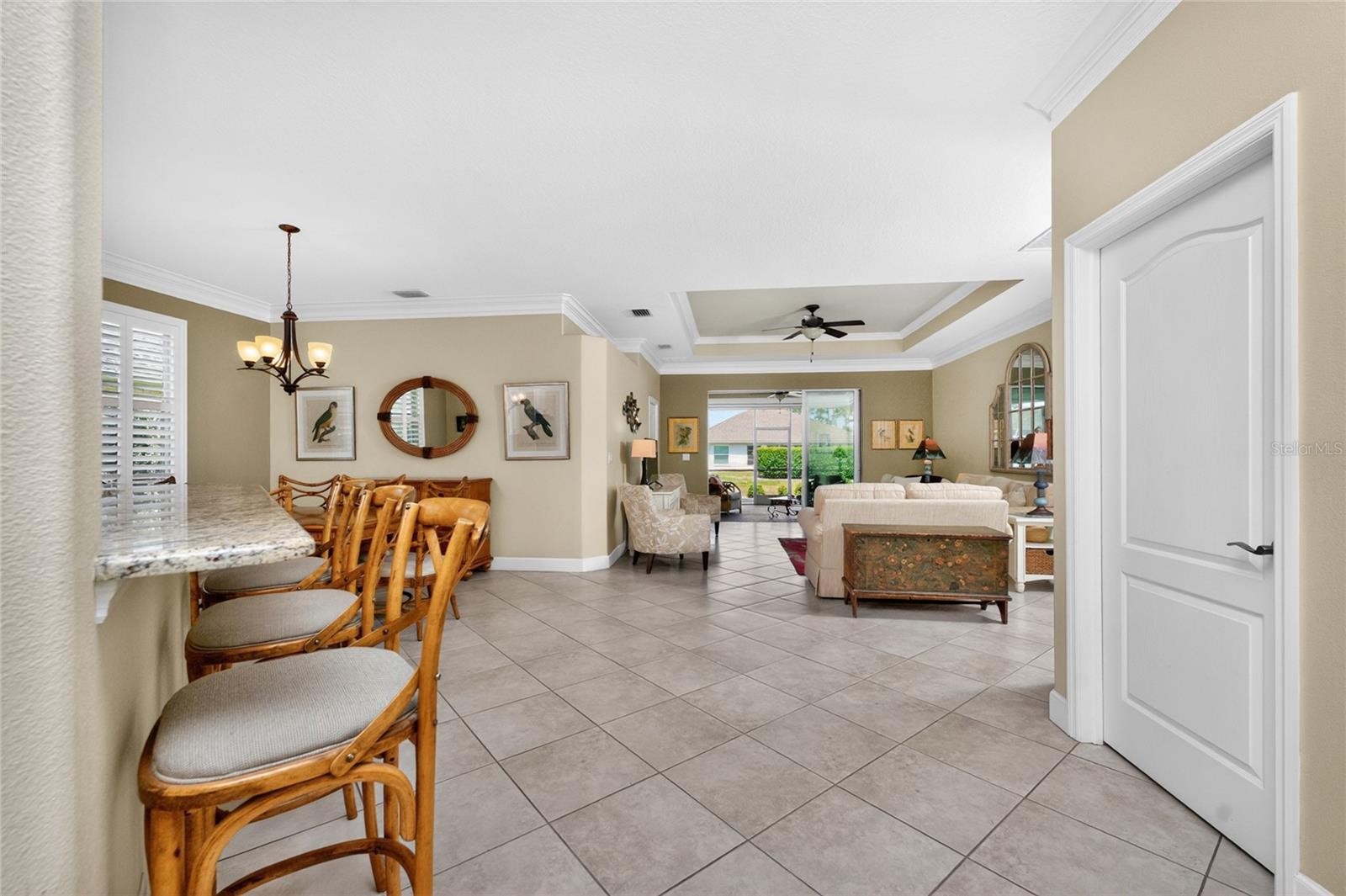 Listing Image #7