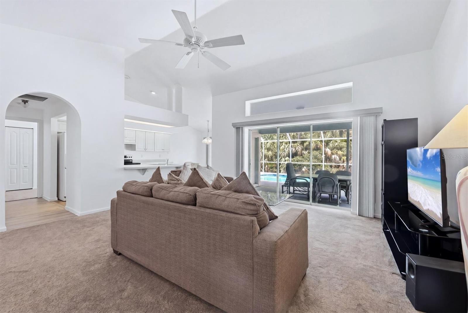 Listing Image #6