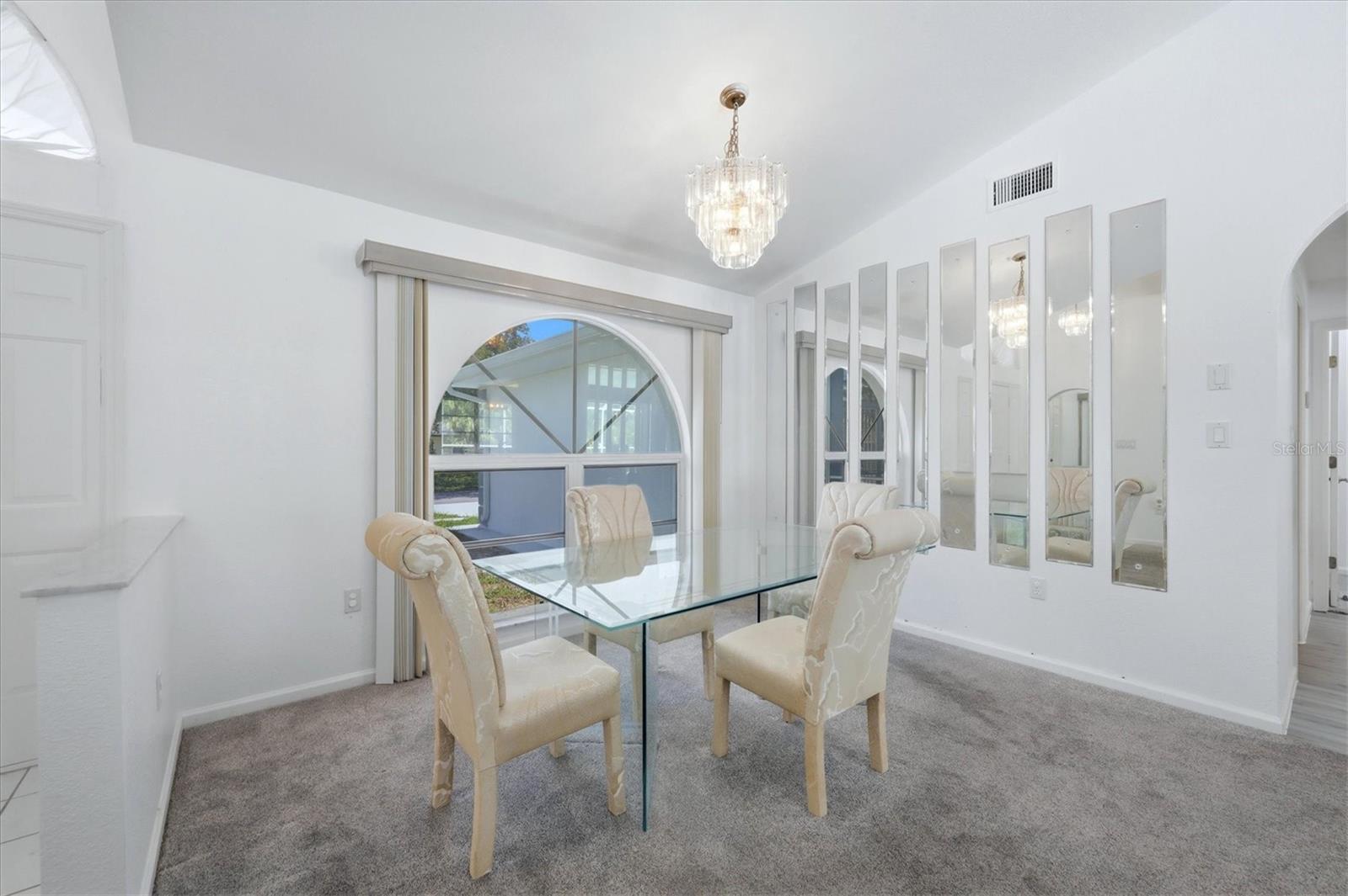 Listing Image #11