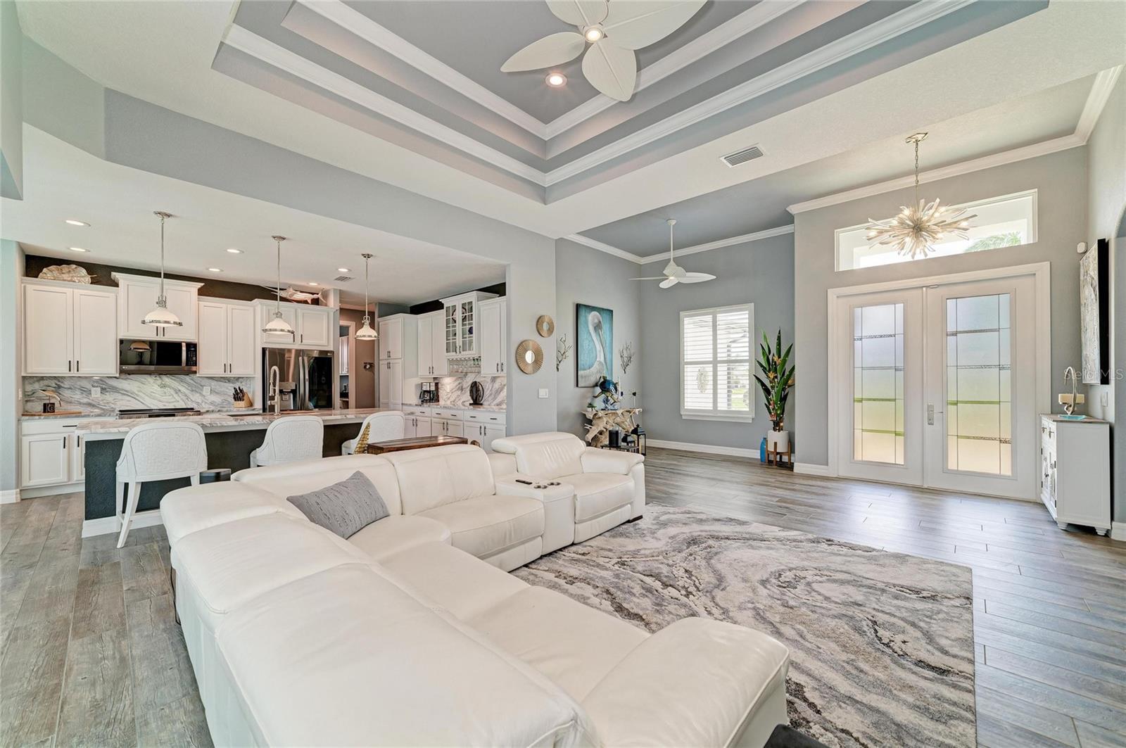 Listing Image #18