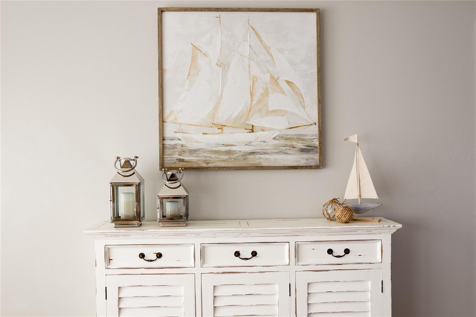 Listing Image #10