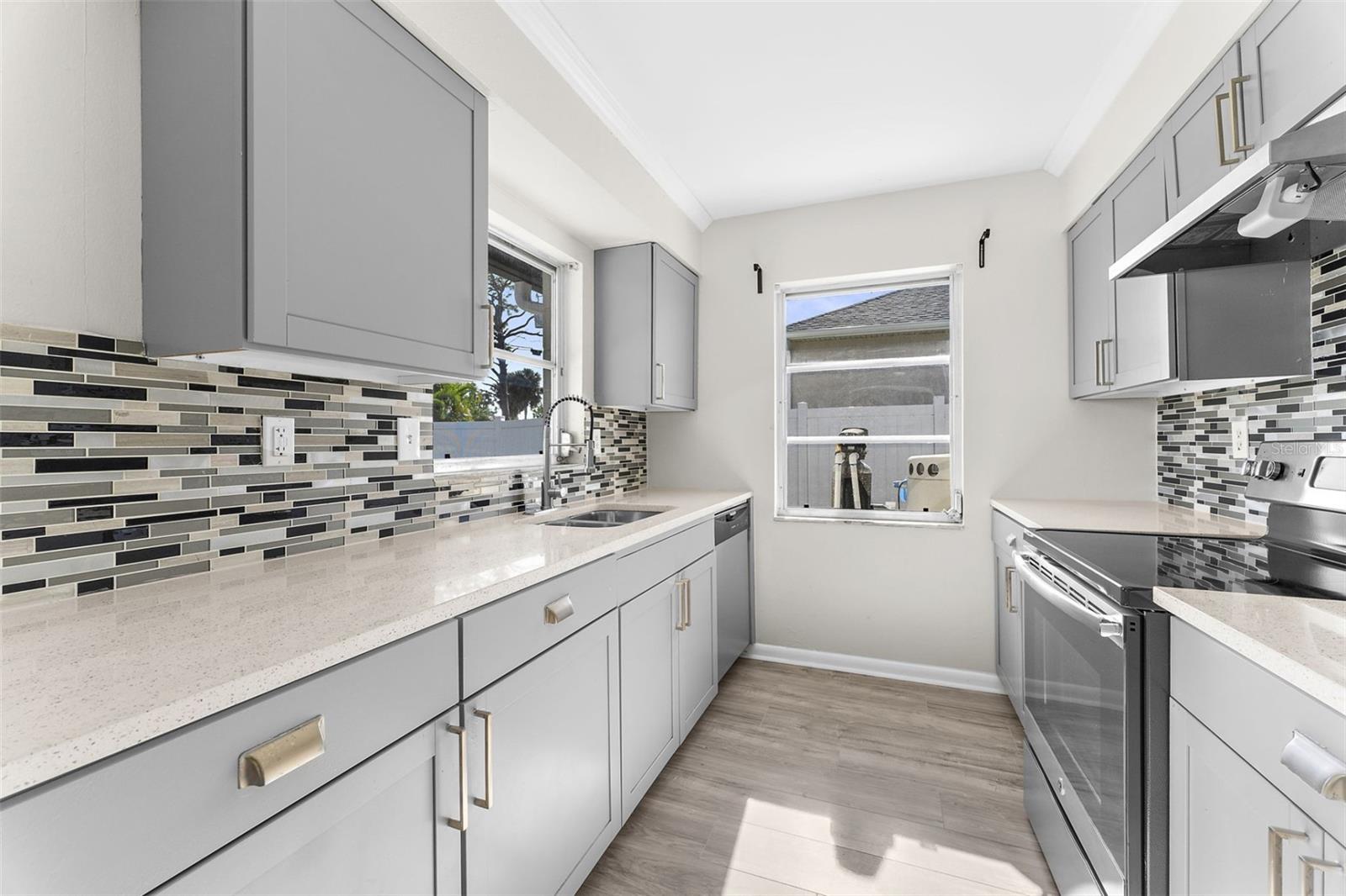 Listing Image #5