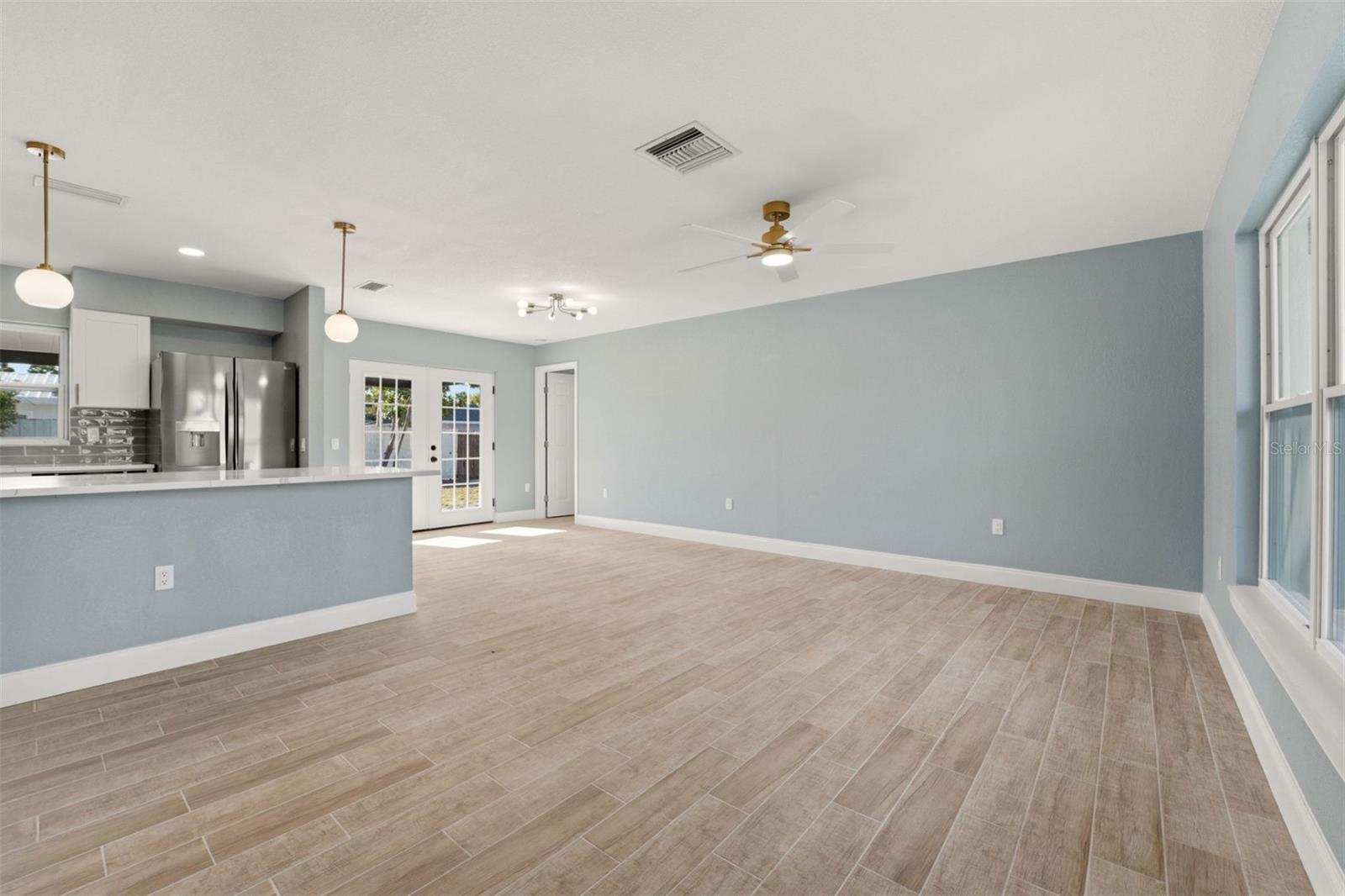 Listing Image #2